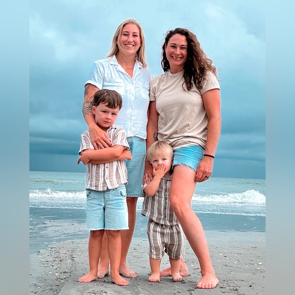 Meet your Posher, Caitlyn - Picture 3 of 3